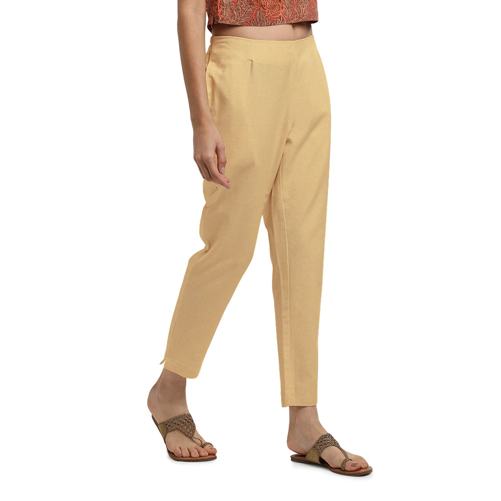 Color_Light Beige